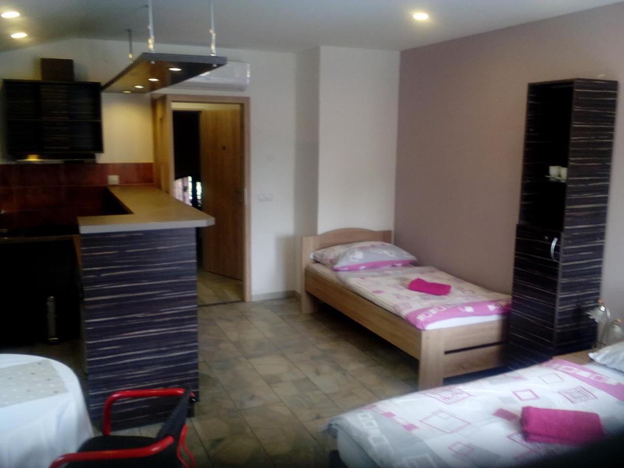 Oaza Apartment Vacenovice Ngoại thất bức ảnh