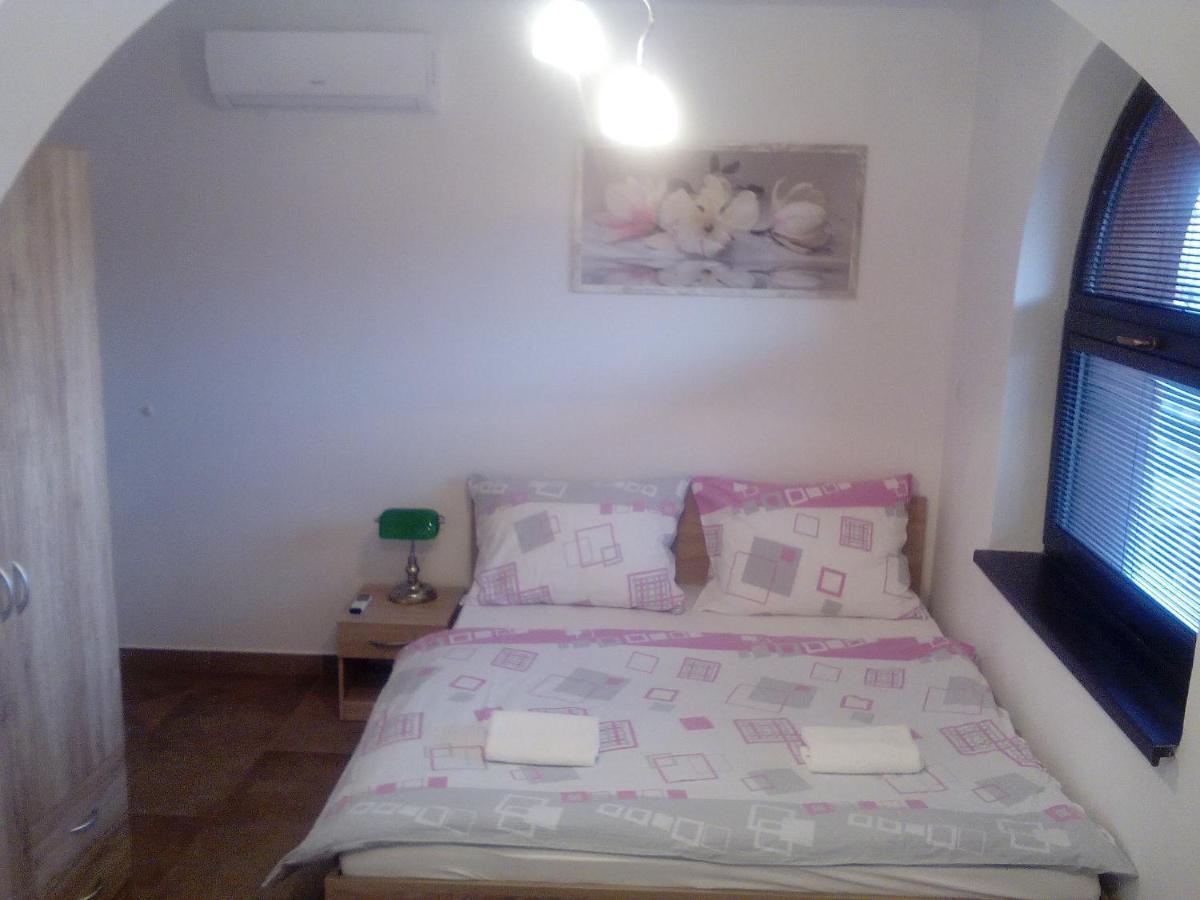Oaza Apartment Vacenovice Ngoại thất bức ảnh