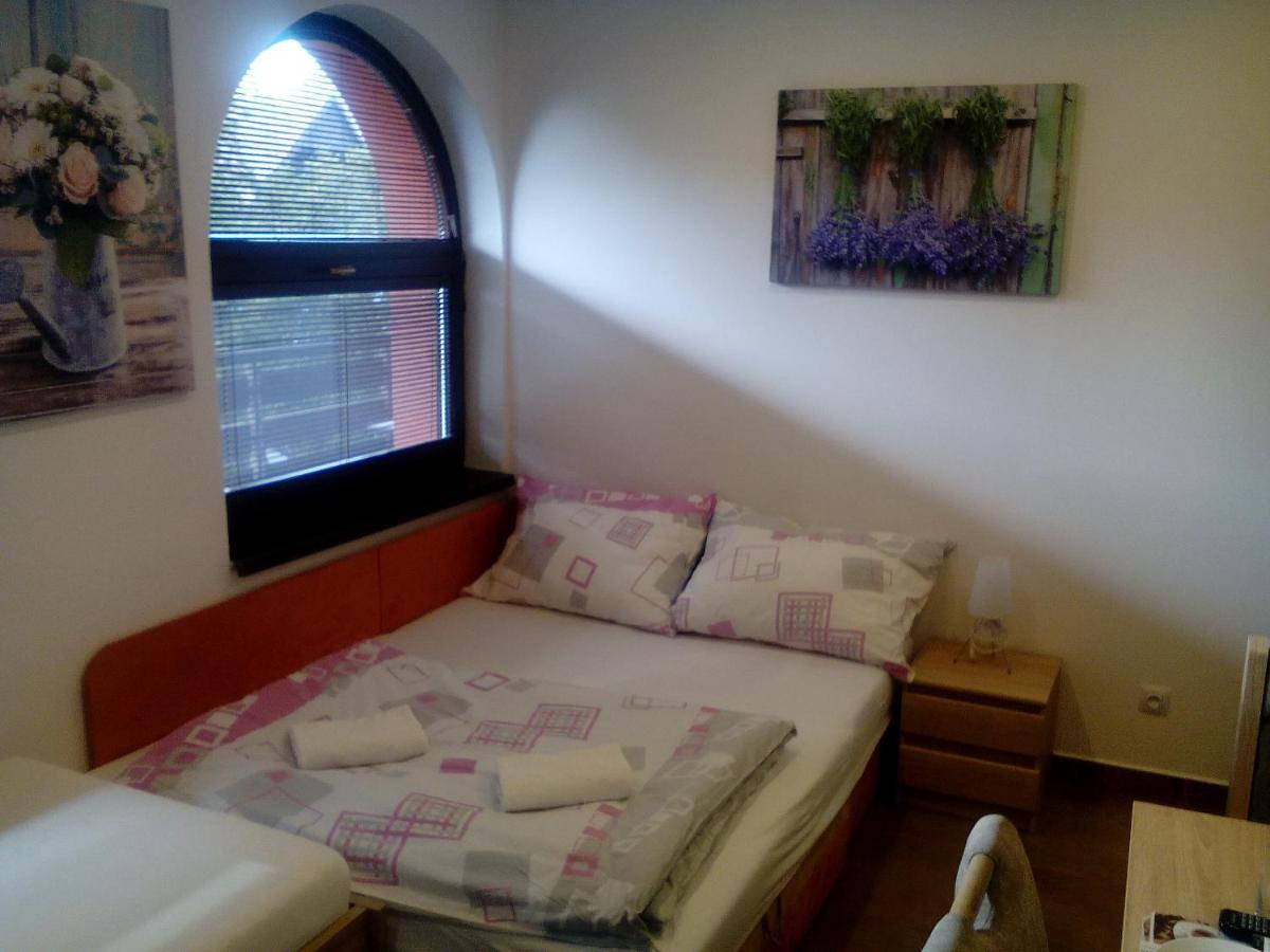 Oaza Apartment Vacenovice Ngoại thất bức ảnh